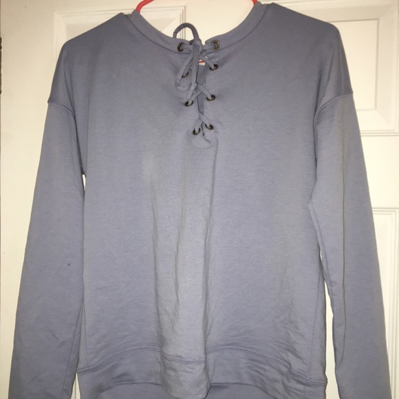 TIED LONG SLEEVE - Picture 2 of 3